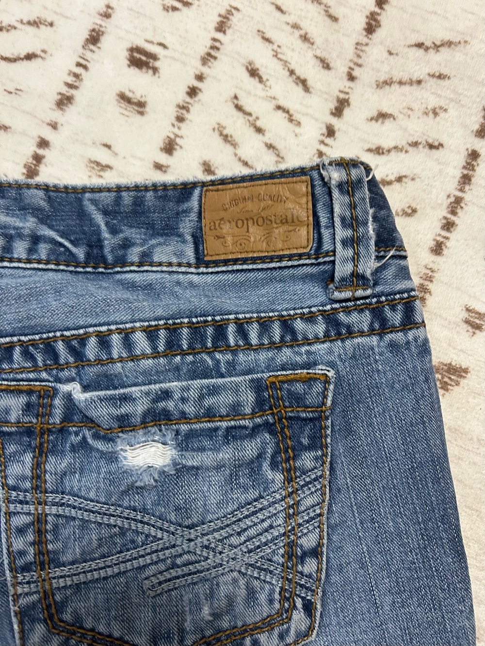 Aeropostale Hailey Flare Jeans Medium Wash Distressed Stretch Denim 7/8 Y2K - Picture 5 of 6